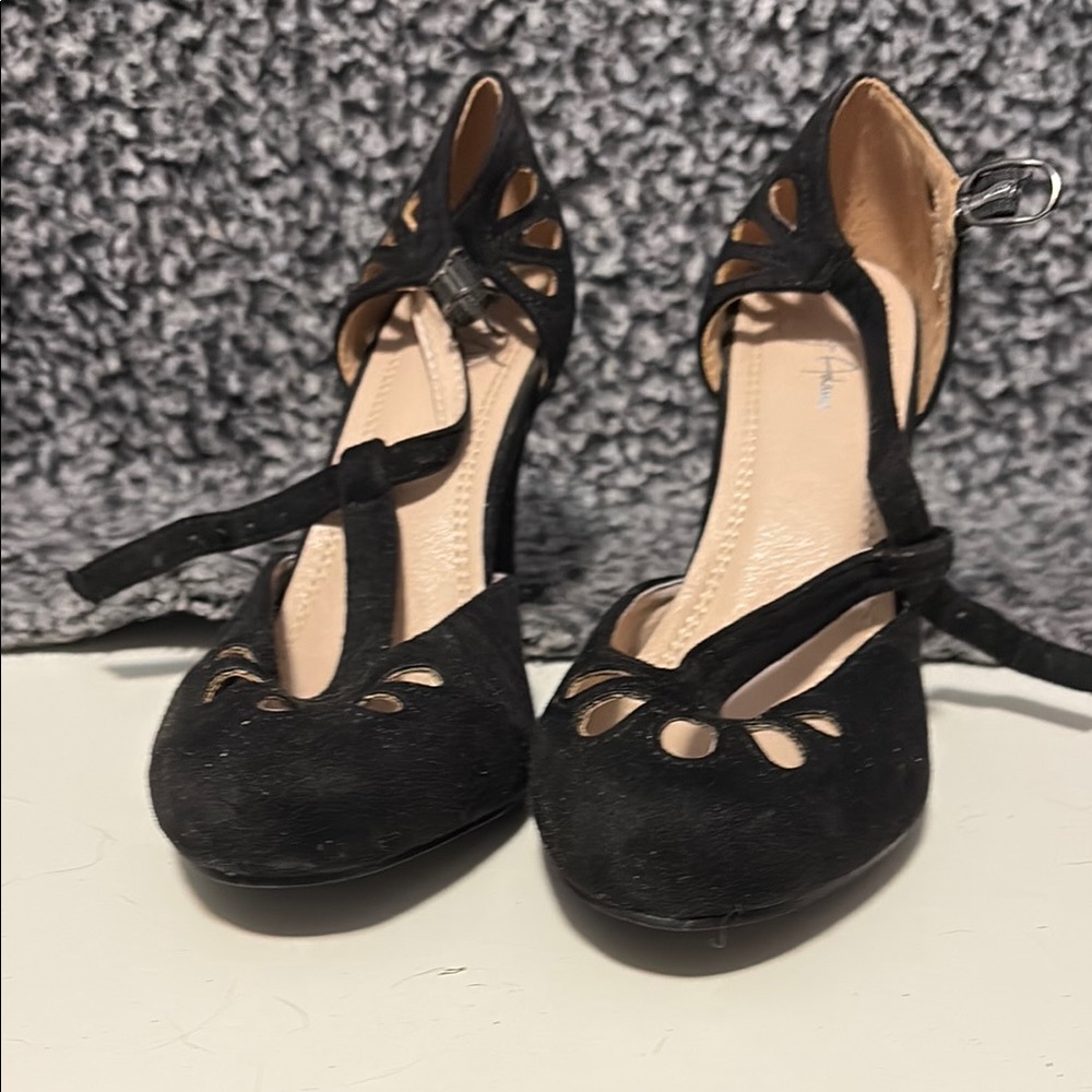 Black Women's Shoes